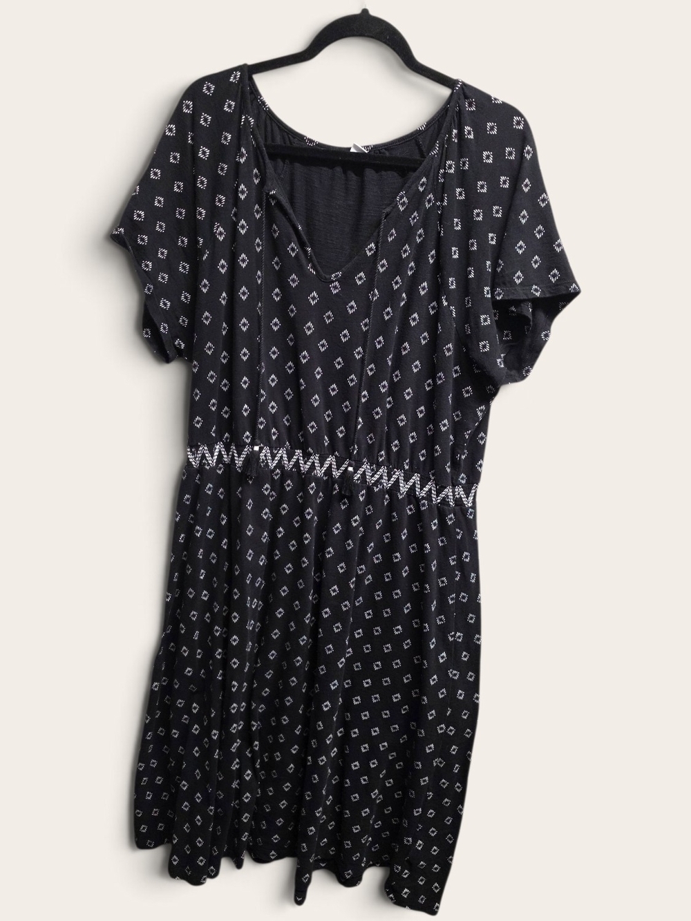 Old Navy Black Midi Dress with White Diamond Print